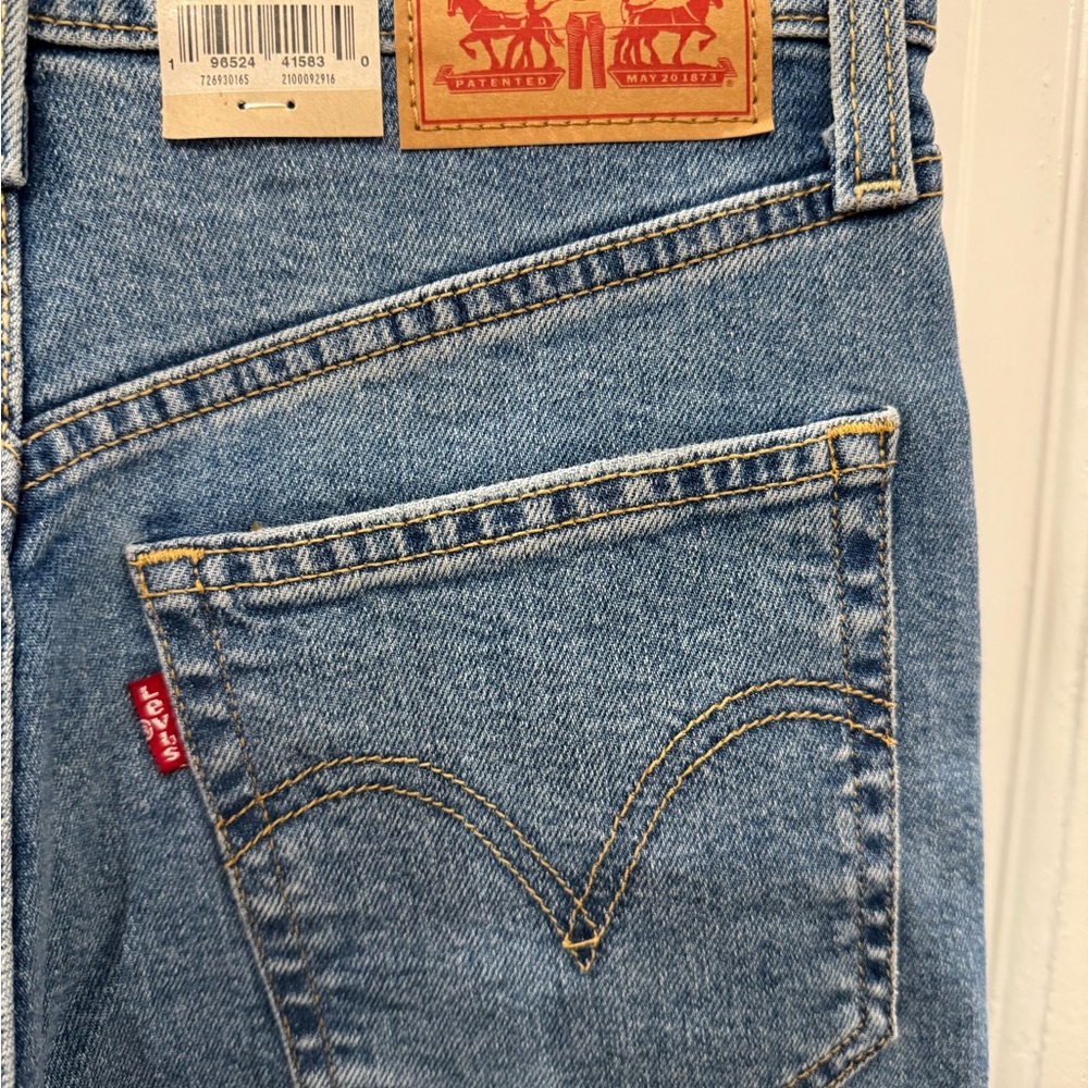 Levi's Straight Ankle Blue Jeans